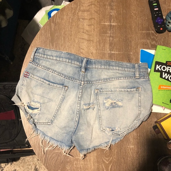 Urban Outfitters shorts - Picture 3 of 5